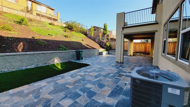 29812 Cantera Drive, Hayward, CA 94544 photo 4