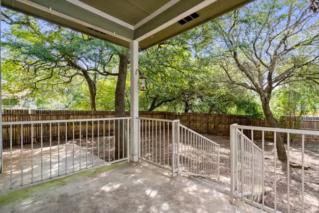8507 Dulcet Dr Austin, TX 78745 photo 2