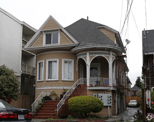 480 37th Street, Oakland, CA 94609 photo 3