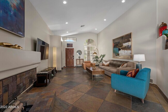 8756 E Mustang Trail Scottsdale, AZ 85258 photo 4