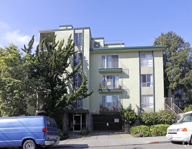 303 Lee Street, Oakland, CA 94610 photo 2