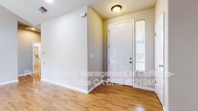 2135 Northfield Dr Santa Rosa, CA 95403 photo 5