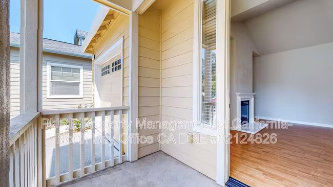2135 Northfield Dr Santa Rosa, CA 95403 photo 3