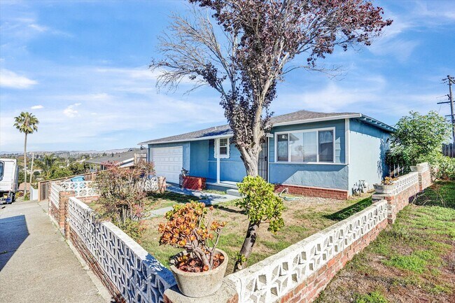 452 Wilshire Ave Vallejo, CA 94591 photo 2