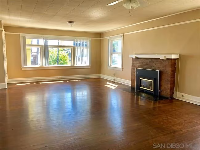 3580 4th Ave photo 5