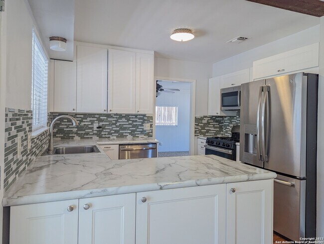 4214 Renault Dr San Antonio, TX 78218 photo 5