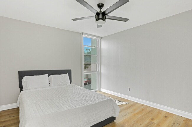 3050 Rue D’Orleans San Diego, CA 92110 photo 4