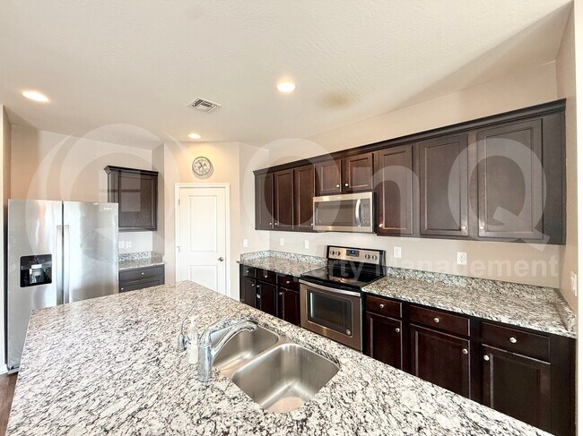 2663 E Omega Dr San Tan Valley, AZ 85143 photo 5