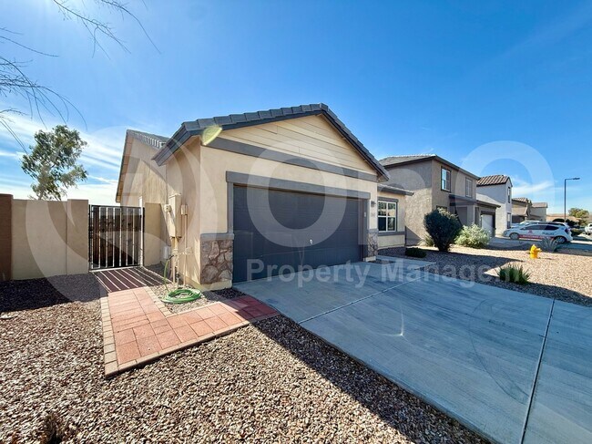 2663 E Omega Dr San Tan Valley, AZ 85143