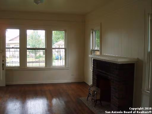 123 Dilworth St San Antonio, TX 78203 photo 4