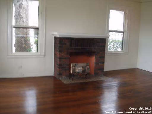 123 Dilworth St San Antonio, TX 78203 photo 2