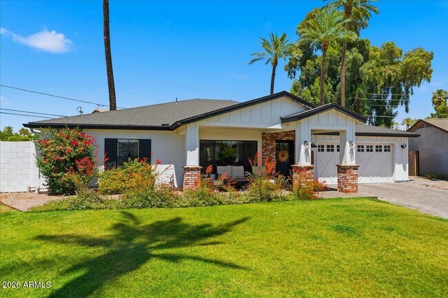 4214 E Turney Ave Phoenix, AZ 85018 photo 2