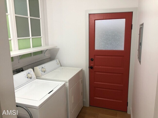 Leona Terrace SF House photo 2