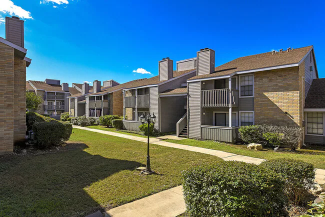 Stoneleigh Apartments photo 4
