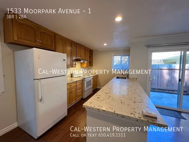 1533 Moorpark Ave San Jose, CA 95128 photo 2