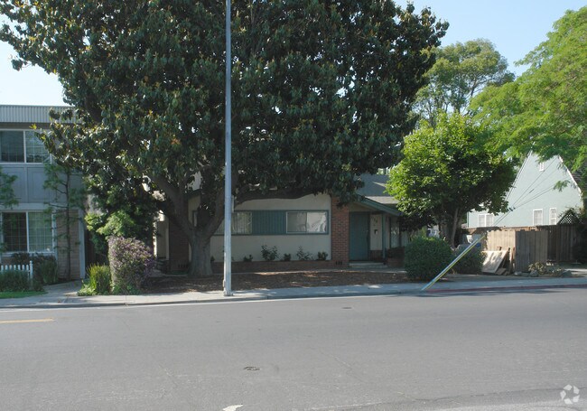 1138 Willow Street - 10 photo 3