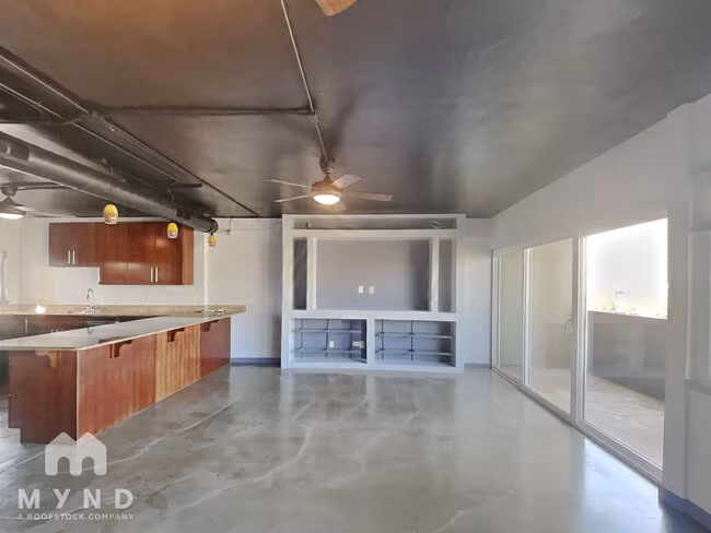 349 East Thomas Road, Phoenix, AZ 85012 photo 4