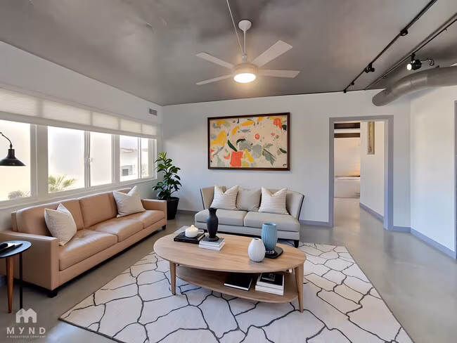 349 East Thomas Road, Phoenix, AZ 85012 photo 2