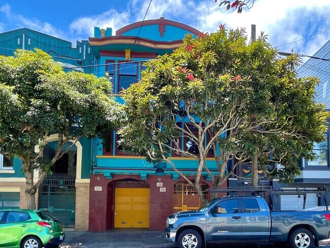 3637 A 19th Street, San Francisco, CA 94110 photo 3