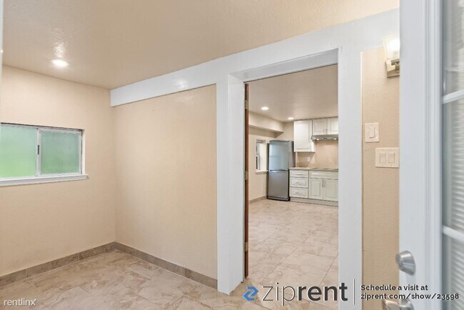 136 Moraga Way Orinda, CA 94563 photo 5