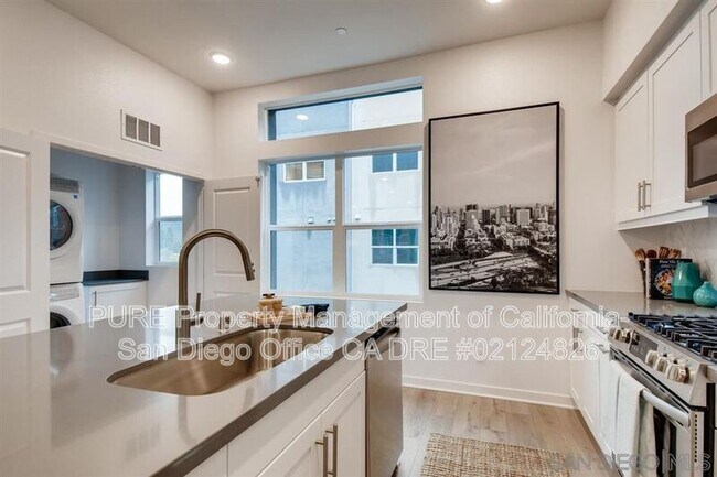 10451 Harlow Cir San Diego, CA 92108 photo 4