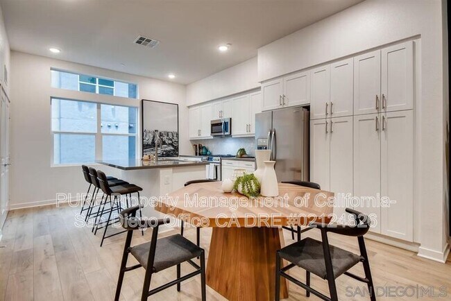 10451 Harlow Cir San Diego, CA 92108 photo 5