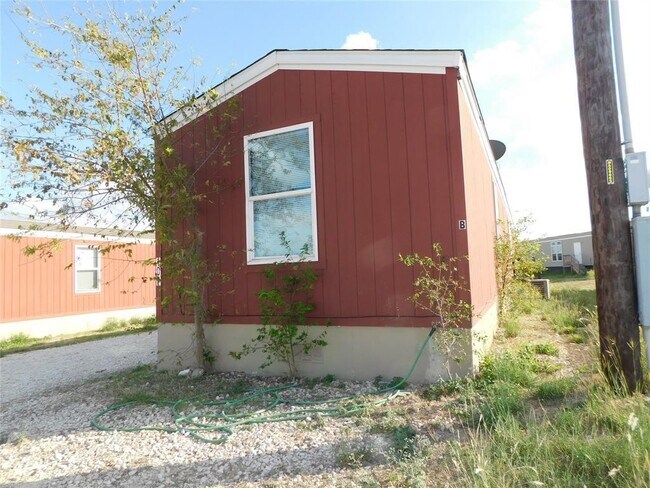 100 China Gdn Ln Georgetown, TX 78626 photo 3