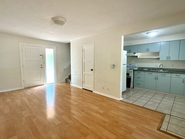 3291 California St NE Bremerton, WA 98311 photo 3