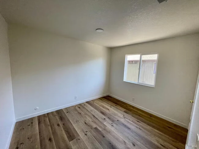 2424 Kenton Ct Santa Rosa, CA 95407 photo 5