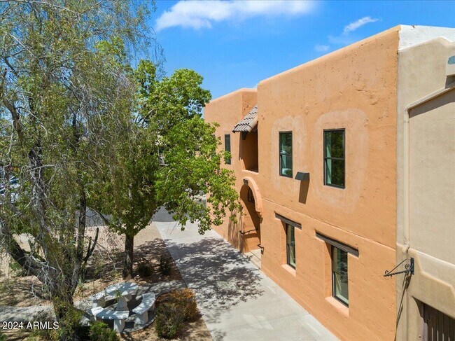 16844 AVENUE OF THE FOUNTAIN - Ave Fountain Hills, AZ 85268 photo 3