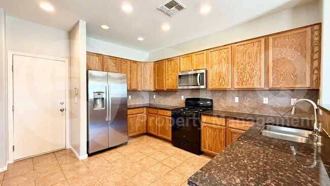 27297 N 172nd Ln Surprise, AZ 85387 photo 4