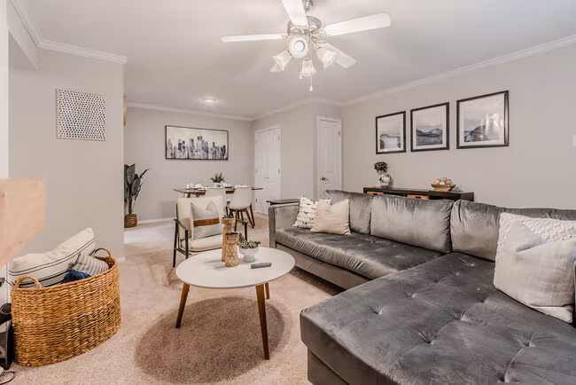 10020 Regal Park Ln Dallas, TX 75230 photo 3