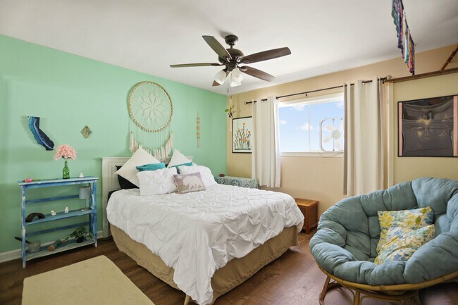 2020 Diamond St San Diego, CA 92109 photo 3