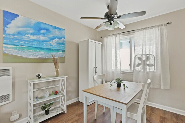 2020 Diamond St San Diego, CA 92109 photo 4