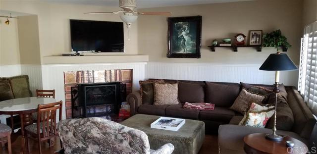 459 Lexington Cir Oceanside, CA 92057 photo 3