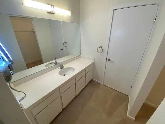 1717 Novato Blvd Novato, CA 94947 photo 5
