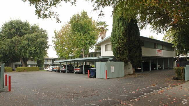 Fremont Park Apartments photo 3