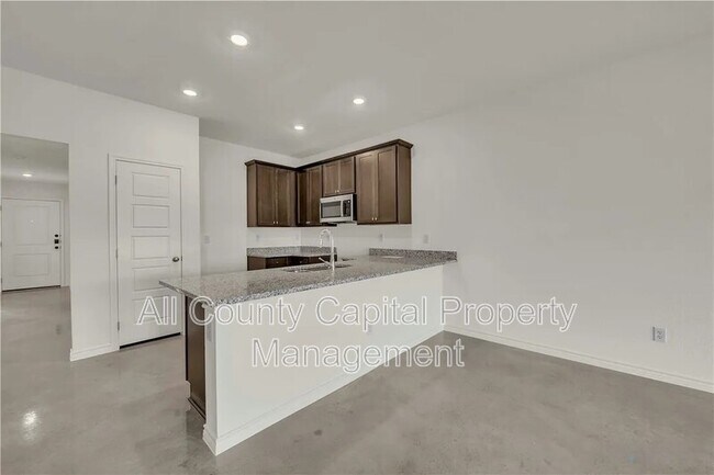 1125 Lindsey Dr Copperas Cove, TX 76522 photo 4
