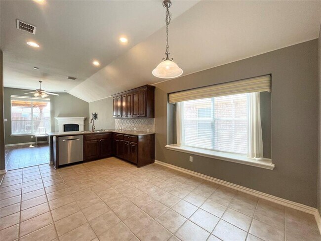 2636 Lake Ridge Drive, Little Elm, TX 75068 photo 5
