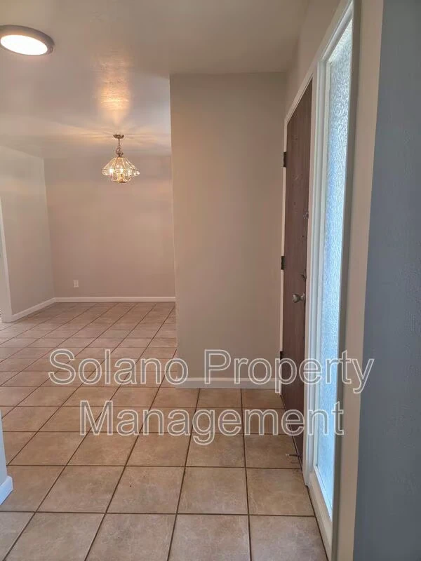 3203 Niagara Way Fairfield, CA 94534 photo 5