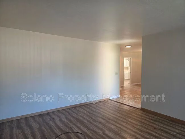3203 Niagara Way Fairfield, CA 94534 photo 3