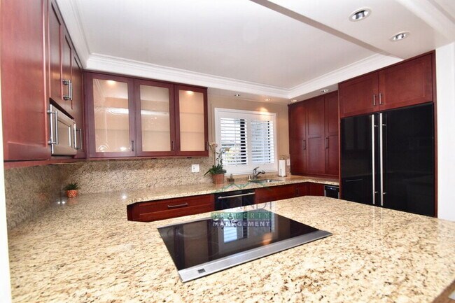 40 Cypress Pl Sausalito, CA 94965 photo 3