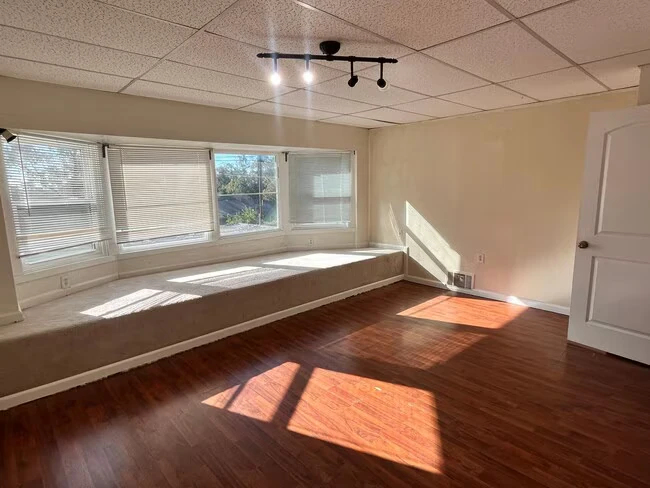 20900 Birch St Hayward, CA 94541 photo 4