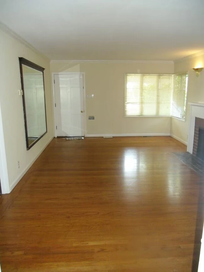 20900 Birch St Hayward, CA 94541 photo 3