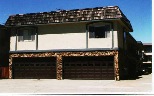 1216 Floribunda Avenue, Burlingame, CA 94010 photo 2