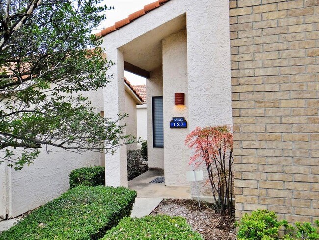 517 Ranch Trail Irving, TX 75063 photo 4