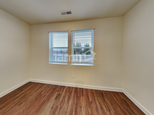 8405 48th Pl NE Marysville, WA 98270 photo 5