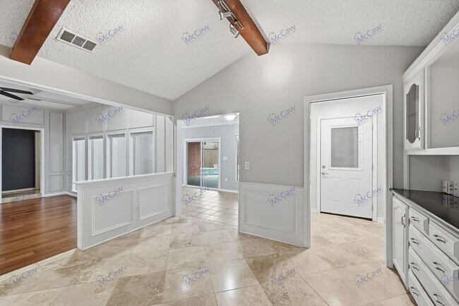 7216 Canongate Drive, Dallas, TX 75248 photo 4
