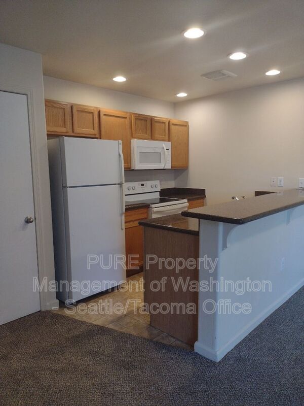 4045 S Warner St Tacoma, WA 98409 photo 2