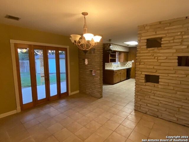5914 Fermi Dr San Antonio, TX 78228 photo 5